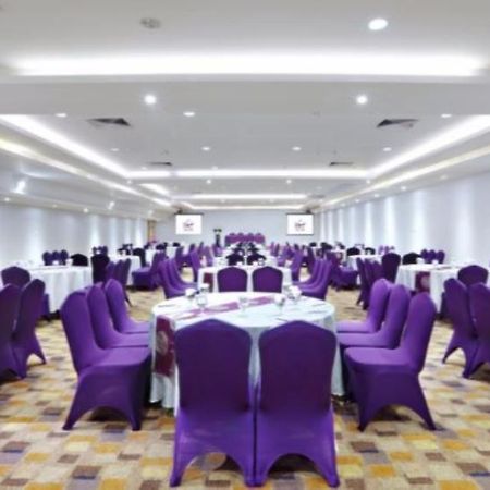 Os Style Hotel Batu Aji Batam Powered By Archipelago Buitenkant foto